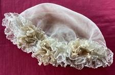 Ancien bonnet bébé d'occasion  Puy-l'Évêque