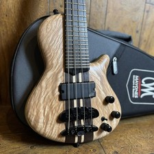 Mayones cali d'occasion  Expédié en Belgium
