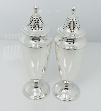 Usado, Conjunto Vintage de Sal e Pimenta Tiffany & Co em Prata Esterlina Fabricantes comprar usado  Enviando para Brazil