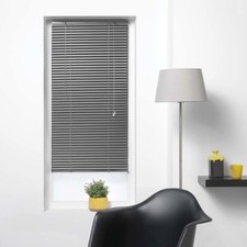 Store lamelles vénitien d'occasion Store lamelles vénitien d'occasion  Mouans-Sartoux