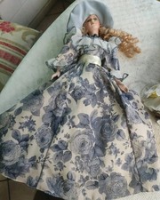 Bambola porcellana porcelain usato  Montefiascone
