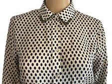 Usado, Blusa feminina ZARA com botão de seda tamanho M manga longa estampa geométrica detalhes em metal comprar usado  Enviando para Brazil