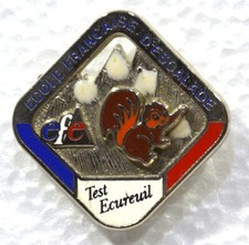 Broche efe ecole d'occasion  Monsols