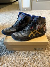 Brand new asics for sale  Pembroke