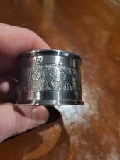 Argenterie rond serviette d'occasion  Nouzonville