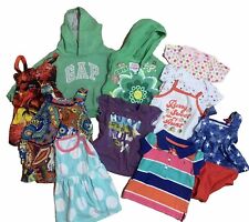 Lote de roupas para bebê menina pacote com 12 peças camisa social com capuz maiô 0-12, usado comprar usado  Enviando para Brazil