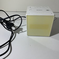 Radiosveglia sony icf usato  Morro d'Oro