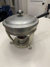 Calentador de alimentos vintage para fondue ornamentado de aluminio machacado a mano con soporte segunda mano  Embacar hacia Argentina