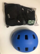 Casco protezioni usato  Azzano Decimo