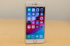 Apple iPhone 6 - 64GB - Prata (desbloqueado) A1586 (CDMA + GSM) *leia a descrição comprar usado  Enviando para Brazil
