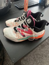 New balance two d'occasion  Expédié en Belgium