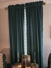 Set green luxurious for sale  Danville