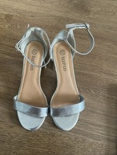 Women boohoo shoes for sale  COLCHESTER