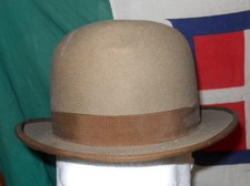 Cappello bombetta vilars usato  Zerbolo