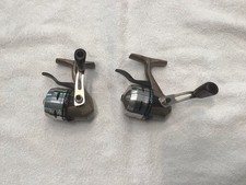 2 molinetes de pesca Zebco Underspin série micro carretéis de peixe crappie e panela comprar usado  Enviando para Brazil