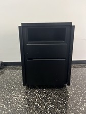 Scrivania con cassetti usato  Italia