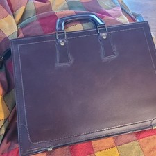 Brown leather attache d'occasion  Expédié en Belgium