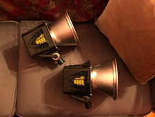 Alienbees b800 flash for sale  BANGOR