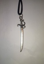 Collana ciondolo metallo usato  Novara