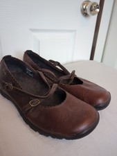 Ladies skechers brown for sale  WICKFORD