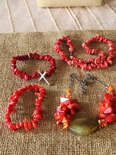 2 necklaces bracelet for sale 2 necklaces bracelet for sale Parkton