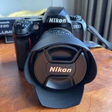 Nikon d100 slr d'occasion  Expédié en Belgium