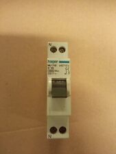 Disjoncteur c10 hager d'occasion  Maure-de-Bretagne
