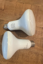 Lâmpada LED regulável Philips 9W 92ma 2200K - 2700K BR30 600 lúmens - 2 unidades comprar usado  Enviando para Brazil