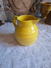 Ancien pichet jaune d'occasion  Villeneuve-la-Guyard
