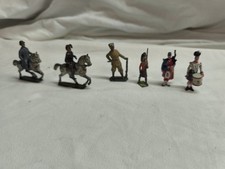 Lot soldats personnages d'occasion  Segonzac