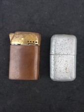 Lot briquets anciens d'occasion  Le Val