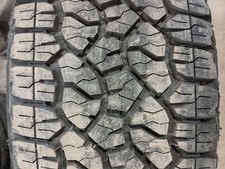 275 r20 tire for sale  Mason