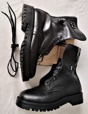 Anfibi militari derisi usato Anfibi militari derisi usato  Roma