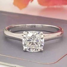 Moissanite solitaire engagemen for sale  San Francisco
