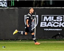 Usado, Foto de celebração Valentin Castellanos NYC FC sem assinatura MLS is Back Goal Round/16 comprar usado  Enviando para Brazil