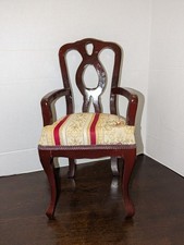 Boneca vintage estofada cadeira braço de jantar 15" altura World Bazaars, Inc. móveis comprar usado Boneca vintage estofada cadeira braço de jantar 15" altura World Bazaars, Inc. móveis comprar usado  Enviando para Brazil