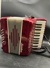 Acordeão de botão Weltmeister comprar usado Acordeão de botão Weltmeister comprar usado  Enviando para Brazil
