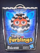 2013 HASBRO FURBY FURBLINGS AQUA BLUE WAVE COM CAIXA E PÔSTER FURBY PRETO E BRANCO comprar usado  Enviando para Brazil