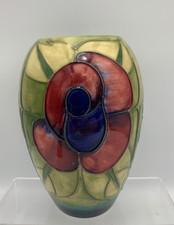 Stunning moorcroft vase for sale  READING