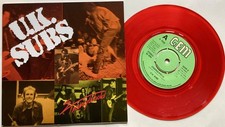 U.K. SUBS - STRANGLEHOLD RARE 1ST UK PRESS RED VINYL 1979 GEM PUNK N MINT! comprar usado U.K. SUBS - STRANGLEHOLD RARE 1ST UK PRESS RED VINYL 1979 GEM PUNK N MINT! comprar usado  Enviando para Brazil