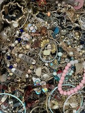 Mixed jewelry crafters for sale  Renton