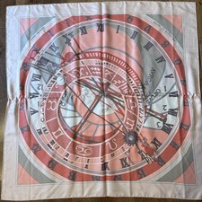 Hermes scarf carre d'occasion  Expédié en Belgium