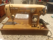 deluxe zig zag sewing machine for sale deluxe zig zag sewing machine for sale Saint Joseph