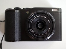 Fujifilm xf10 fotocamera usato  Spedire a Italy