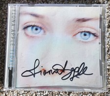 Signed FIONA APPLE - Tidal Autographed CD Original 1996 Sony Music comprar usado  Enviando para Brazil