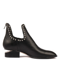 NOVAS BOTAS DE TORNOZELO MOLLINI DE COURO CRAVEJADAS PRETAS 39 US$ 250. comprar usado NOVAS BOTAS DE TORNOZELO MOLLINI DE COURO CRAVEJADAS PRETAS 39 US$ 250. comprar usado  Enviando para Brazil