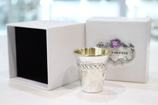 Copo de licor vintage de filigrana Hazorfim prata esterlina comprar usado Copo de licor vintage de filigrana Hazorfim prata esterlina comprar usado  Enviando para Brazil