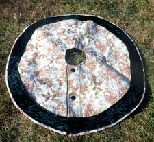 Christmas tree skirt for sale  Chantilly