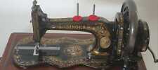 Antique sewing machine usato  Orsago
