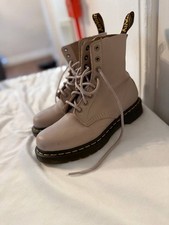 Martens 1460 pascal for sale  Urbana